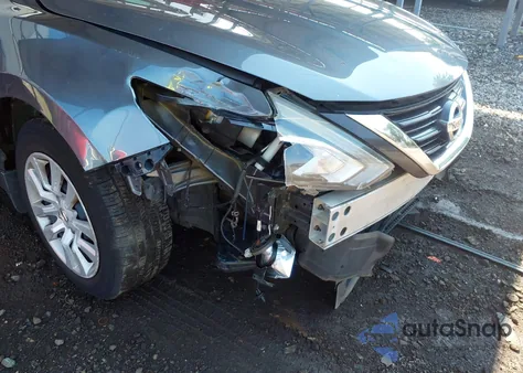 2017 Nissan Altima 2.5 S из США, поврежденный, VIN 1N4AL3AP2HN332082